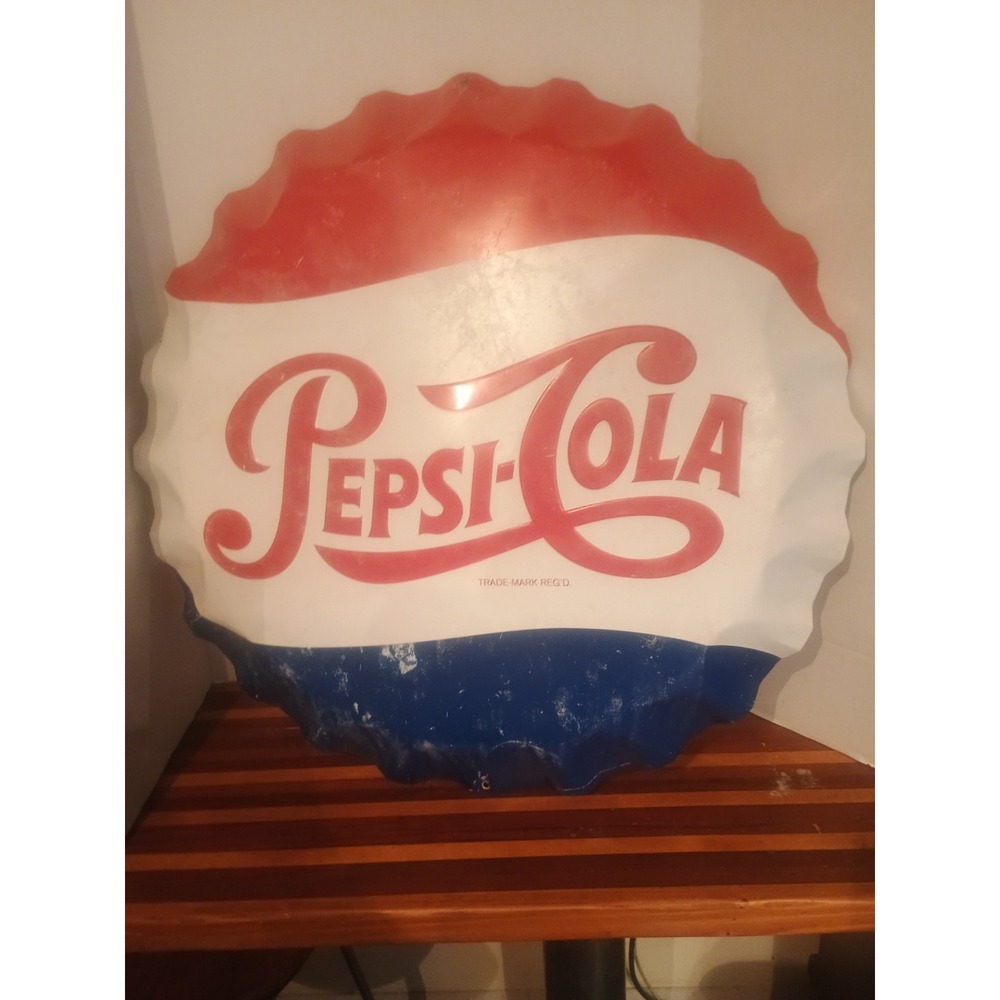 Vintage PEPSI Cola Pop Bottle Cap Stout Metal Sign Co ~ 27 inches in Diameter